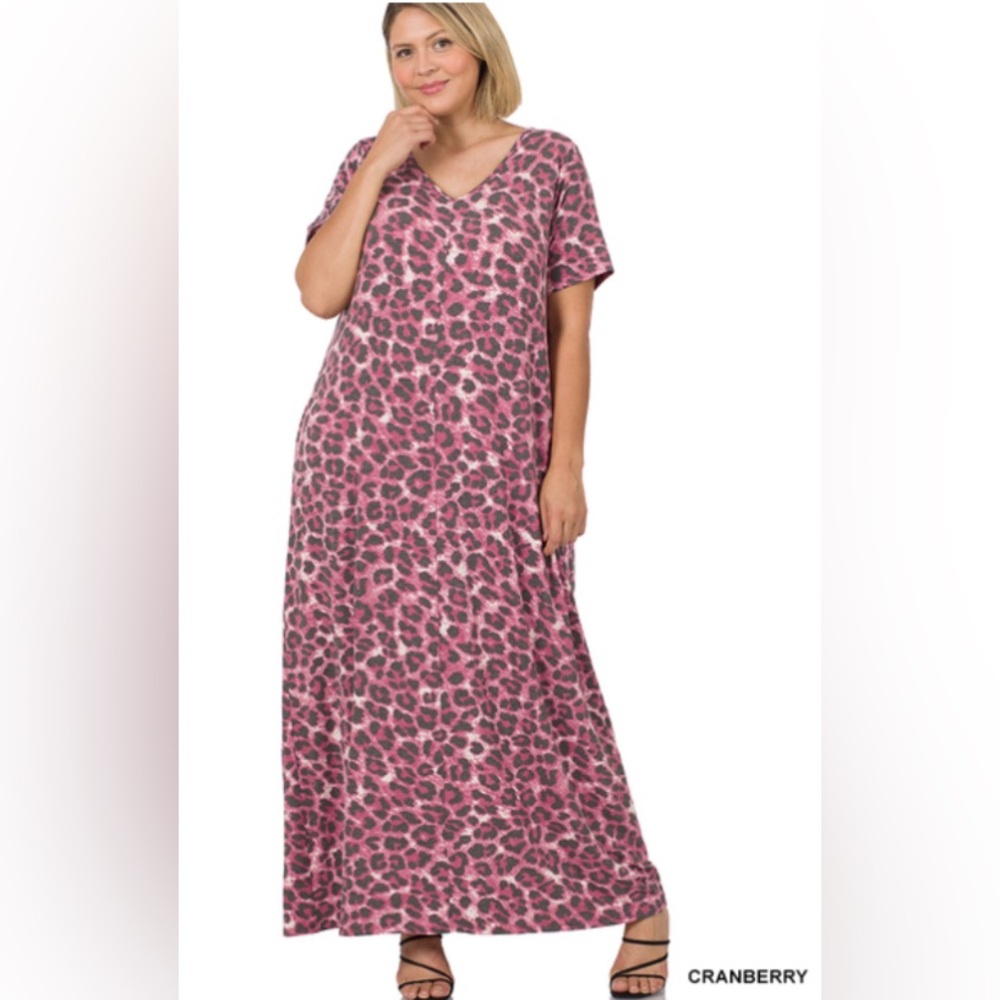 NWT ZENANA PLUS LEOPARD V-NECK SHORT SLEEVE MAXI DRESS - Picture 2 of 2